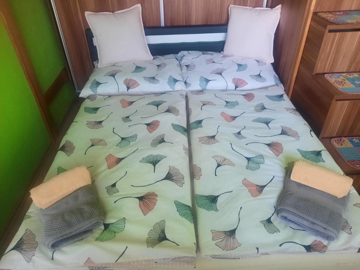 Apartman Sandra Вальтице Екстер'єр фото